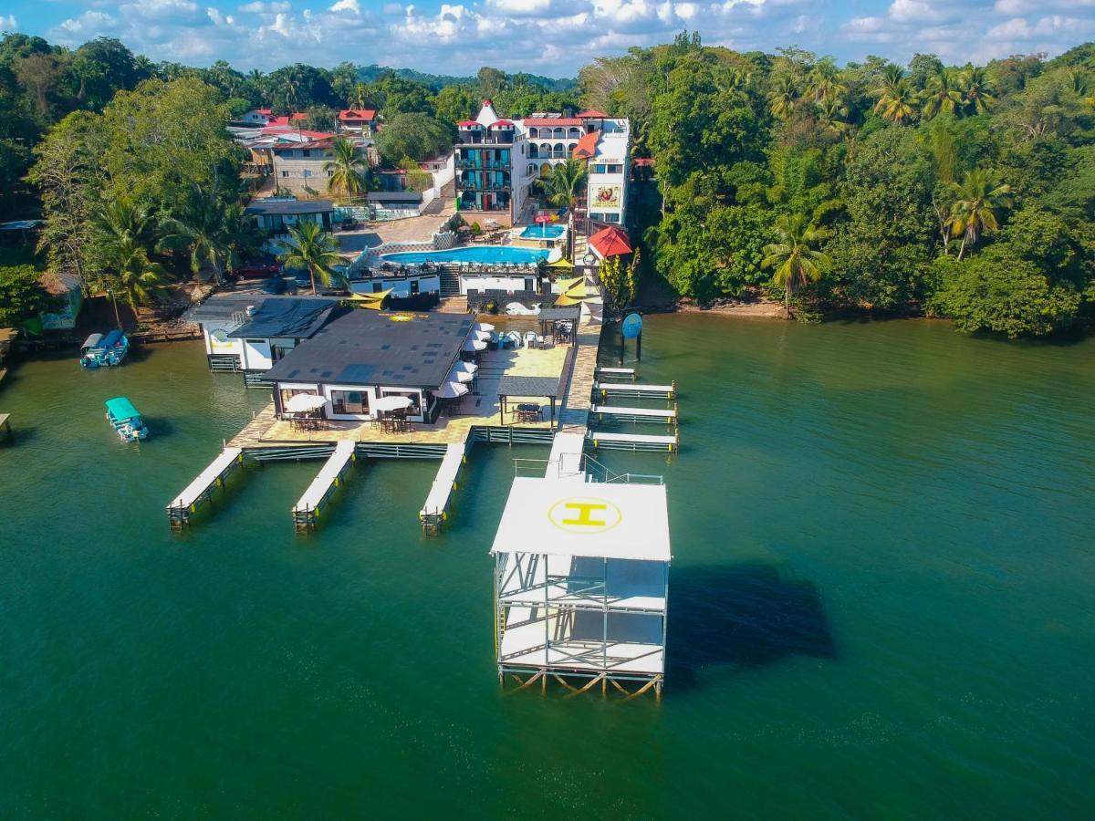 Hotel Mi Paraiso Rio Dulce Castillo de San Felipe ภายนอก รูปภาพ