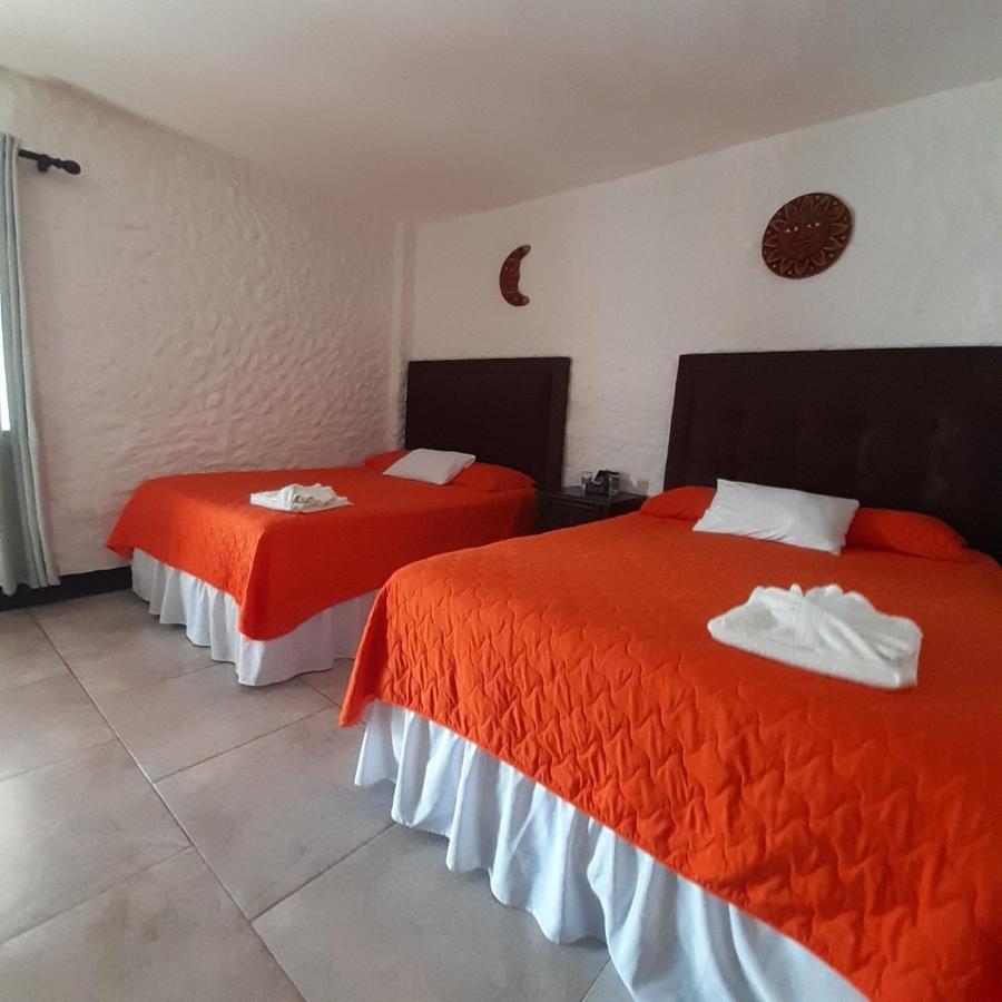 Hotel Mi Paraiso Rio Dulce Castillo de San Felipe ภายนอก รูปภาพ