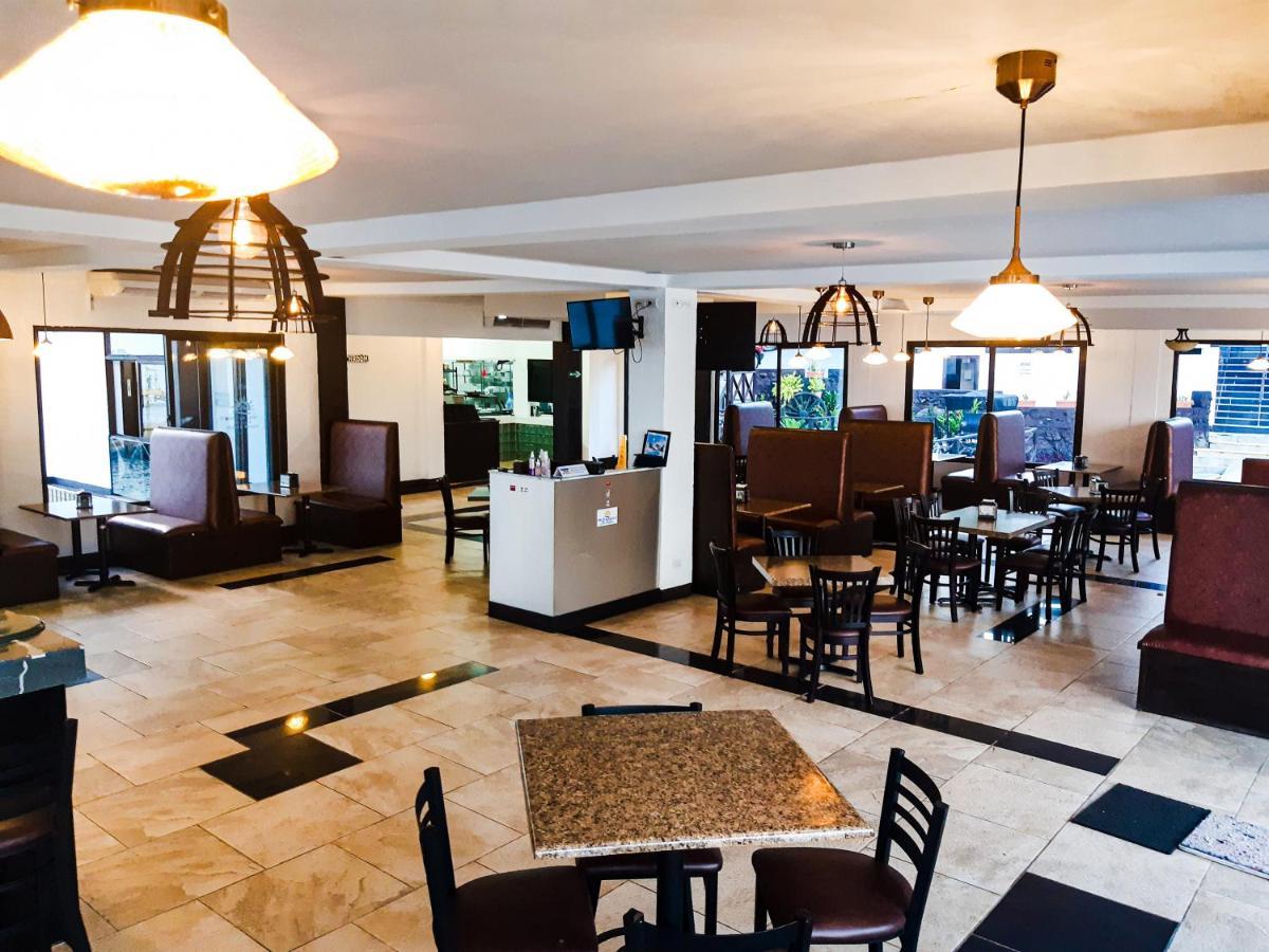 Hotel Mi Paraiso Rio Dulce Castillo de San Felipe ภายนอก รูปภาพ