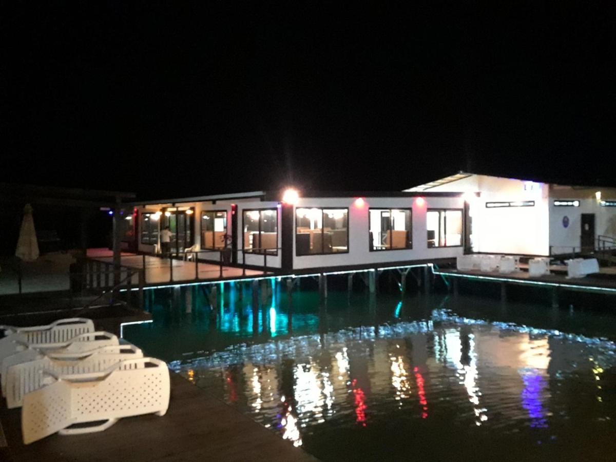 Hotel Mi Paraiso Rio Dulce Castillo de San Felipe ภายนอก รูปภาพ